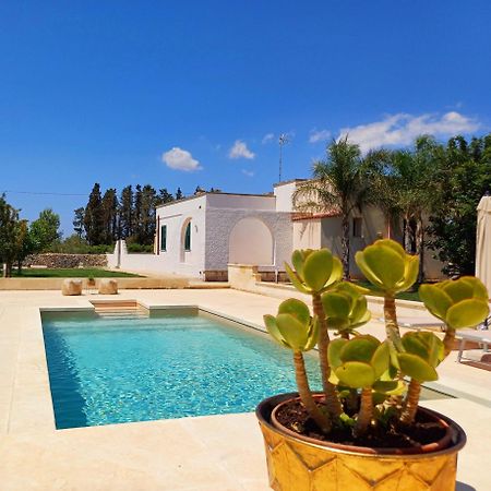 Villa Raffaella Spongano ภายนอก รูปภาพ